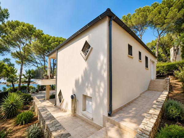 Maison Sète vu étang