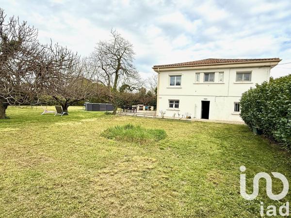 Maison 6 pièces de 100 m² à Bollène (84500)