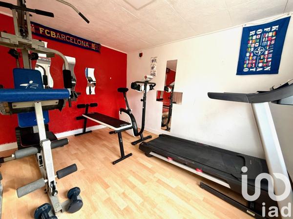 Maison 6 pièces de 100 m² à Bollène (84500)