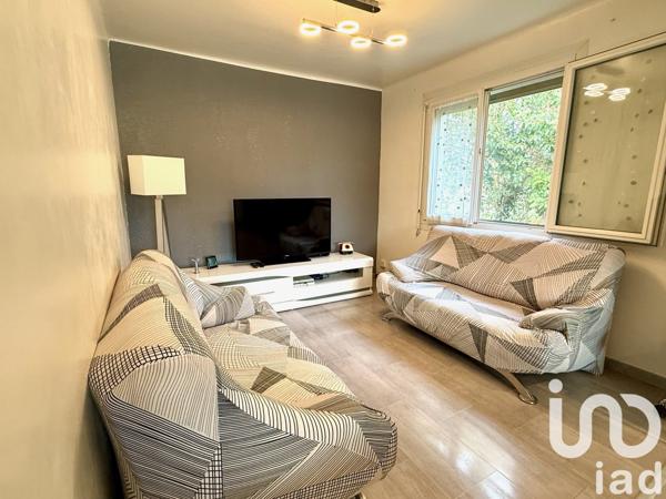 Maison 6 pièces de 100 m² à Bollène (84500)