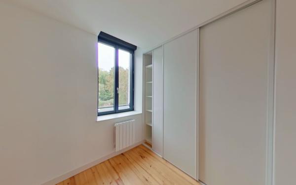 Appartement à louer    3 pièces • 84,58 m2 Louvie-Juzon