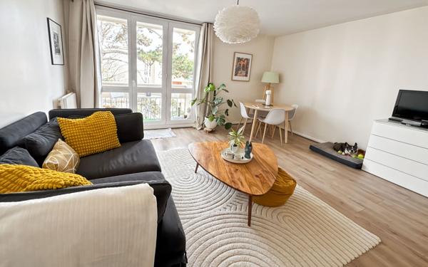 Appartement à vendre    3 pièces • 67 m2 Rambouillet