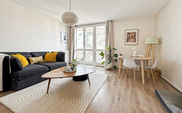 Appartement à vendre    3 pièces • 67 m2 Rambouillet