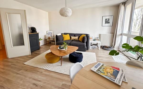 Appartement à vendre    3 pièces • 67 m2 Rambouillet