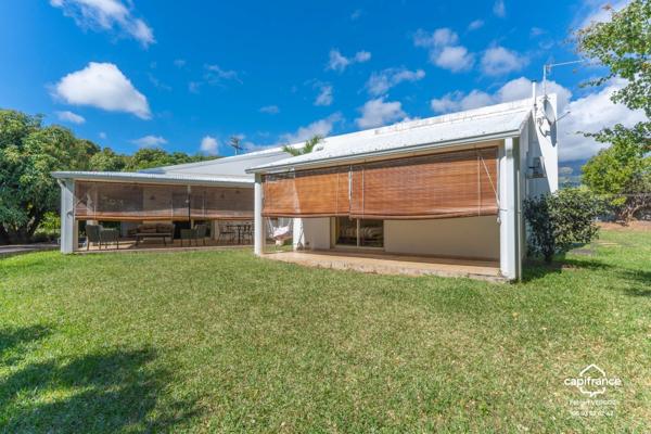 Maison familiale F4/5 de plain-pied avec varangue – Duparc, Sainte-Marie