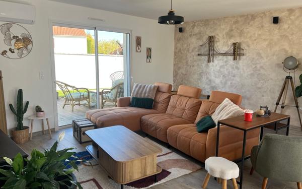 Maison à vendre    4 pièces •  Semussac