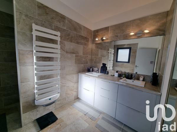 Maison à vendre 5 pièces 133 m² L'Isle-sur-la-Sorgue