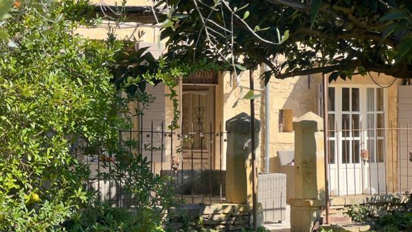 Saint-Rémy-de-Provence (13) : Mas Provençal d’Exception au Cœur des Alpilles
