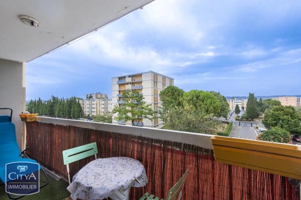 Appartement à vendre 4 pièces 71m² Marignane (13700)