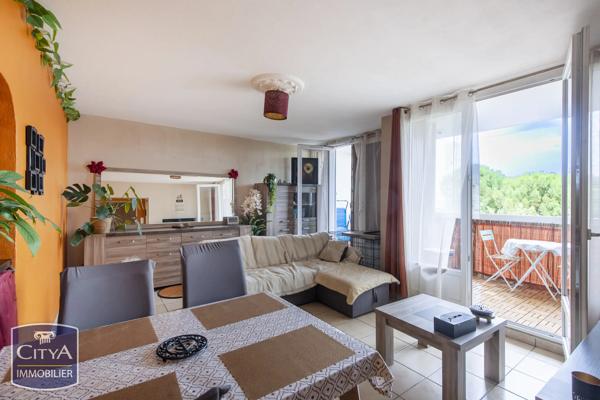 Appartement à vendre 4 pièces 71m² Marignane (13700)