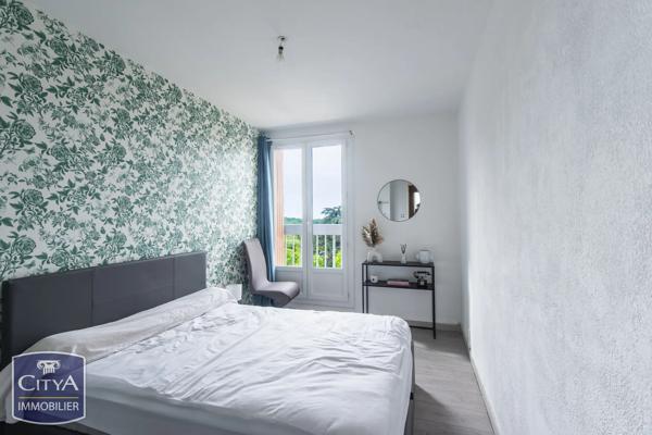 Appartement à vendre 4 pièces 71m² Marignane (13700)