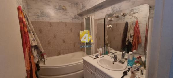 Maison - 5 pièces - 143 m²