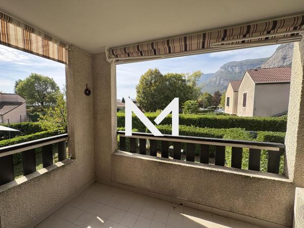 CROLLES - T3 - BALCON - CLIMATISATION - GARAGE | Premium Immobilier