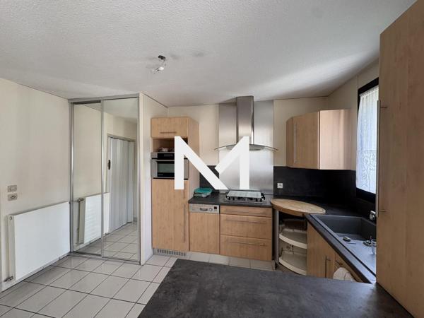 CROLLES - T3 - BALCON - CLIMATISATION - GARAGE | Premium Immobilier