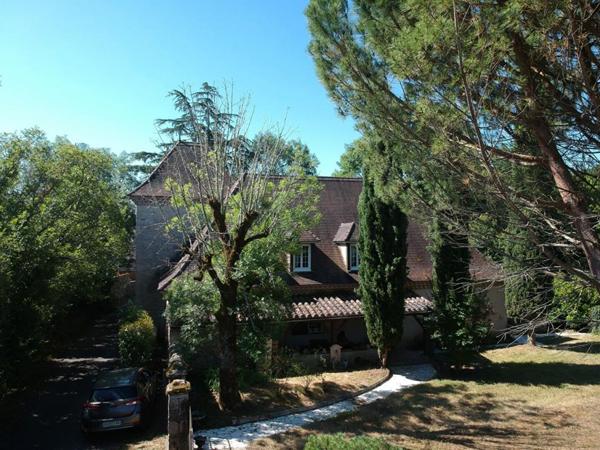 Maison avec piscine à 5 minutes du centre de Cahors