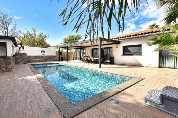 Villa d’exception : lumière, élégance et prestations haut de gamme