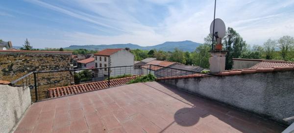 OPPORTUNITE COEUR DE VILLE DES MARTRES DE VEYRE