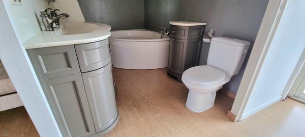 OPPORTUNITE COEUR DE VILLE DES MARTRES DE VEYRE