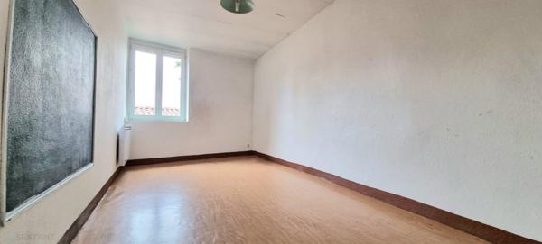 OPPORTUNITE COEUR DE VILLE DES MARTRES DE VEYRE