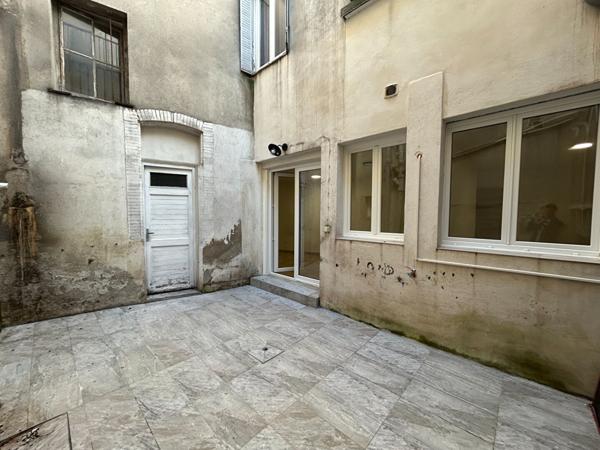 Appartement Carcassonne avec cour