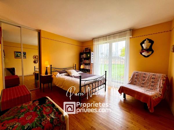 SUPERBE MAISON D'ARCHITECTE À LALANDE DE FRONSAC