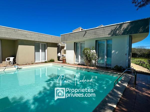 SUPERBE MAISON D'ARCHITECTE À LALANDE DE FRONSAC