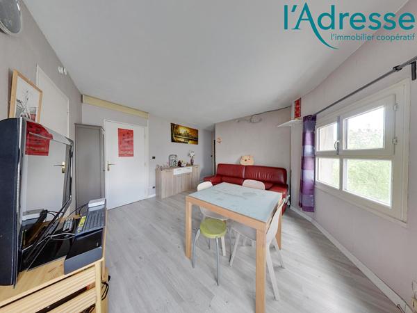 Appartement Noisy Le Grand 2 pièces à 5 minutes du RER A