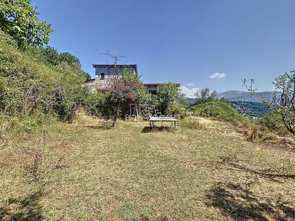Villa 5 pièce(s) 4 chambre(s) 173 m²