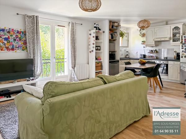 APPARTEMENT 3P EN DUPLEX 70m² AU SOL A FORGES LES BAINS EN PARFAIT ETAT
