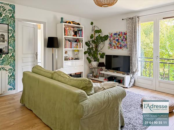 APPARTEMENT 3P EN DUPLEX 70m² AU SOL A FORGES LES BAINS EN PARFAIT ETAT