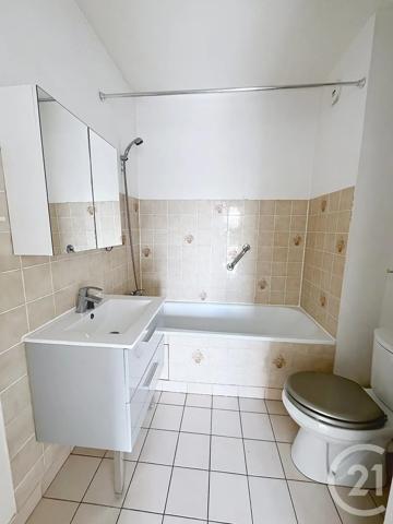 Appartement F2 à vendre  2 pièces - 39,20 m 2   BRIE COMTE ROBERT  - 77