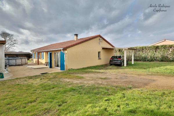 Maison à vendre 5 pièces BOZ (01)