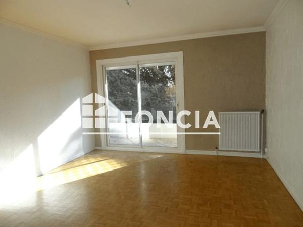 Location Appartement 4 pièces 75 m² - 30 RUE D'ASSALIT Toulouse 31500