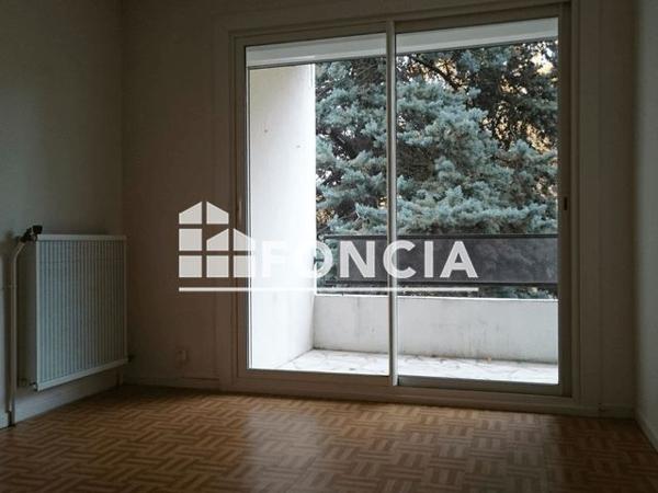 Location Appartement 4 pièces 75 m² - 30 RUE D'ASSALIT Toulouse 31500