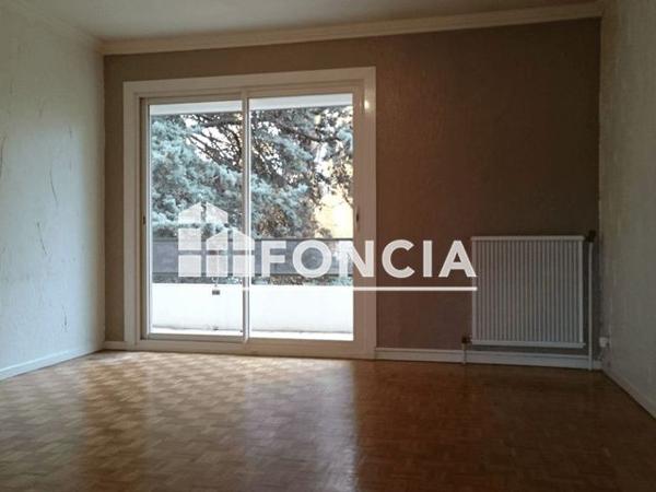 Location Appartement 4 pièces 75 m² - 30 RUE D'ASSALIT Toulouse 31500