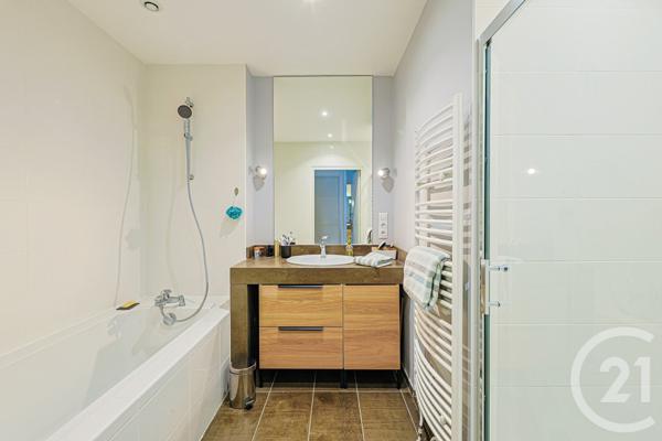 Appartement F4 à vendre  4 pièces - 124,46 m2 GRENOBLE - 38