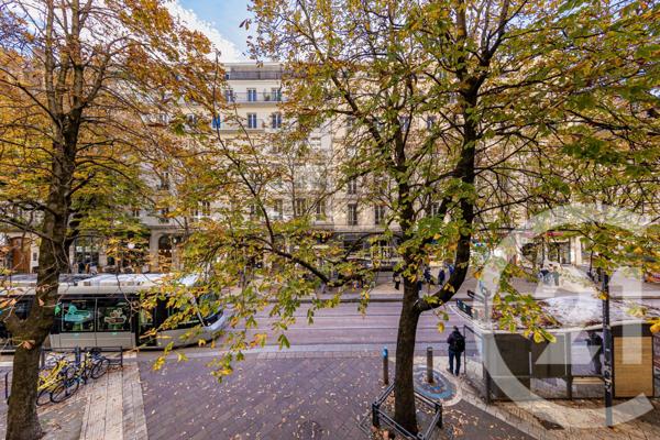 Appartement F4 à vendre  4 pièces - 124,46 m2 GRENOBLE - 38