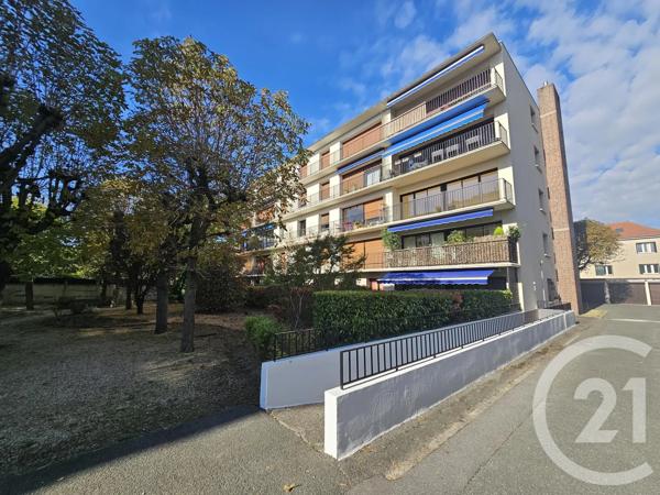 Appartement F3 à vendre  3 pièces - 65,23 m 2   ST MAUR DES FOSSES  - 94