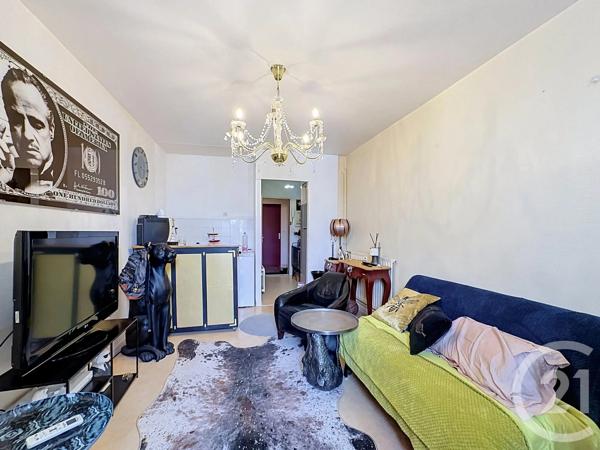 Appartement Studio à vendre  1 pièce - 20,84 m 2   ORLEANS  - 45
