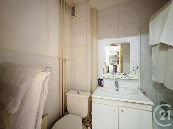 Appartement Studio à vendre  1 pièce - 20,84 m 2   ORLEANS  - 45