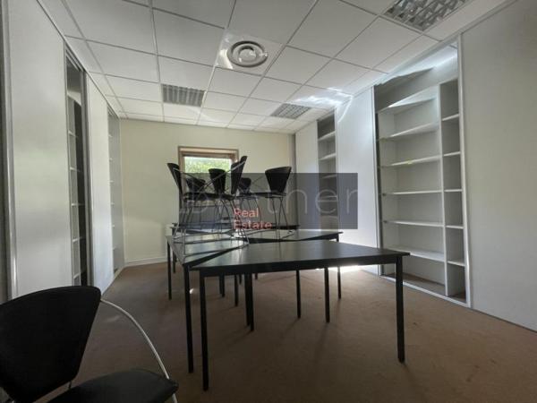 Bureau de 395 m² à louer à Bordeaux Lac - Bruges