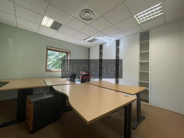 Bureau de 395 m² à louer à Bordeaux Lac - Bruges