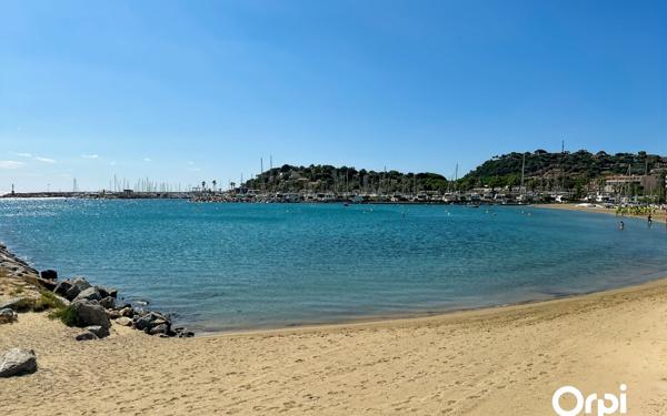 Appartement à vendre    1 pièce •  Cavalaire-sur-Mer