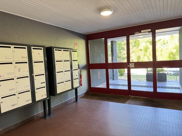 Appartement studio T1 à vendre 3 pièces DIGOIN (71)