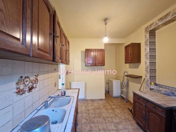 Immeuble à vendre 10 pièces de 250 m²