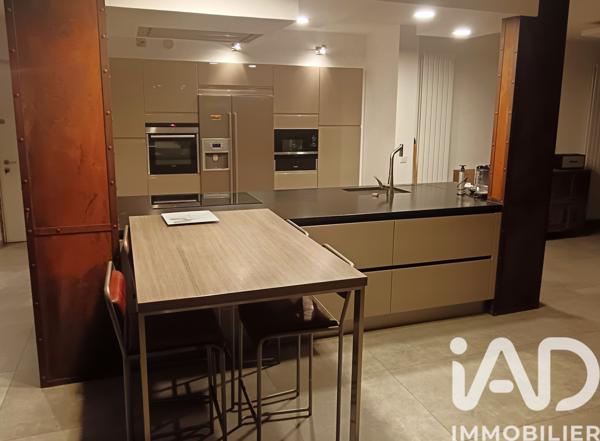 Maison à vendre 8 pièces 211,57 m² Le Plessis-Robinson