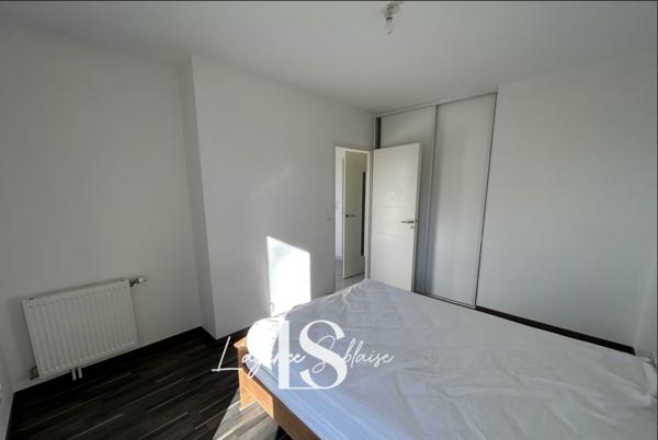 APPARTEMENT AVEC GARAGE DANS RESIDENCE SECURISEE