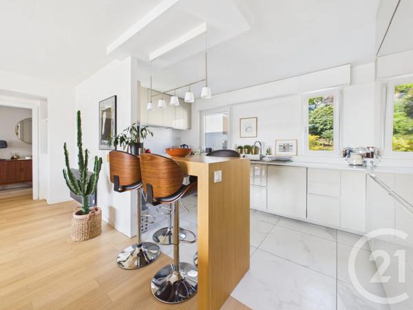 Appartement F4 à vendre  4 pièces - 110,12 m 2   LE PLESSIS ROBINSON  - 92