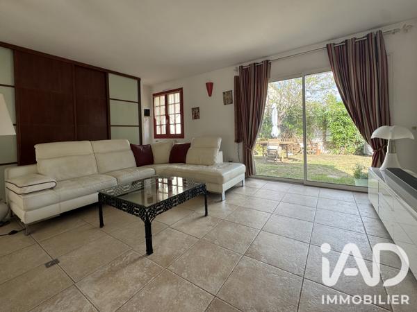 Maison à vendre 8 pièces 224 m² Luynes
