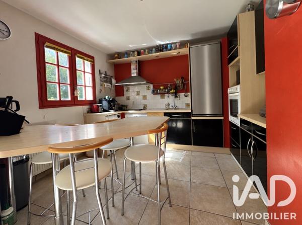 Maison à vendre 8 pièces 224 m² Luynes
